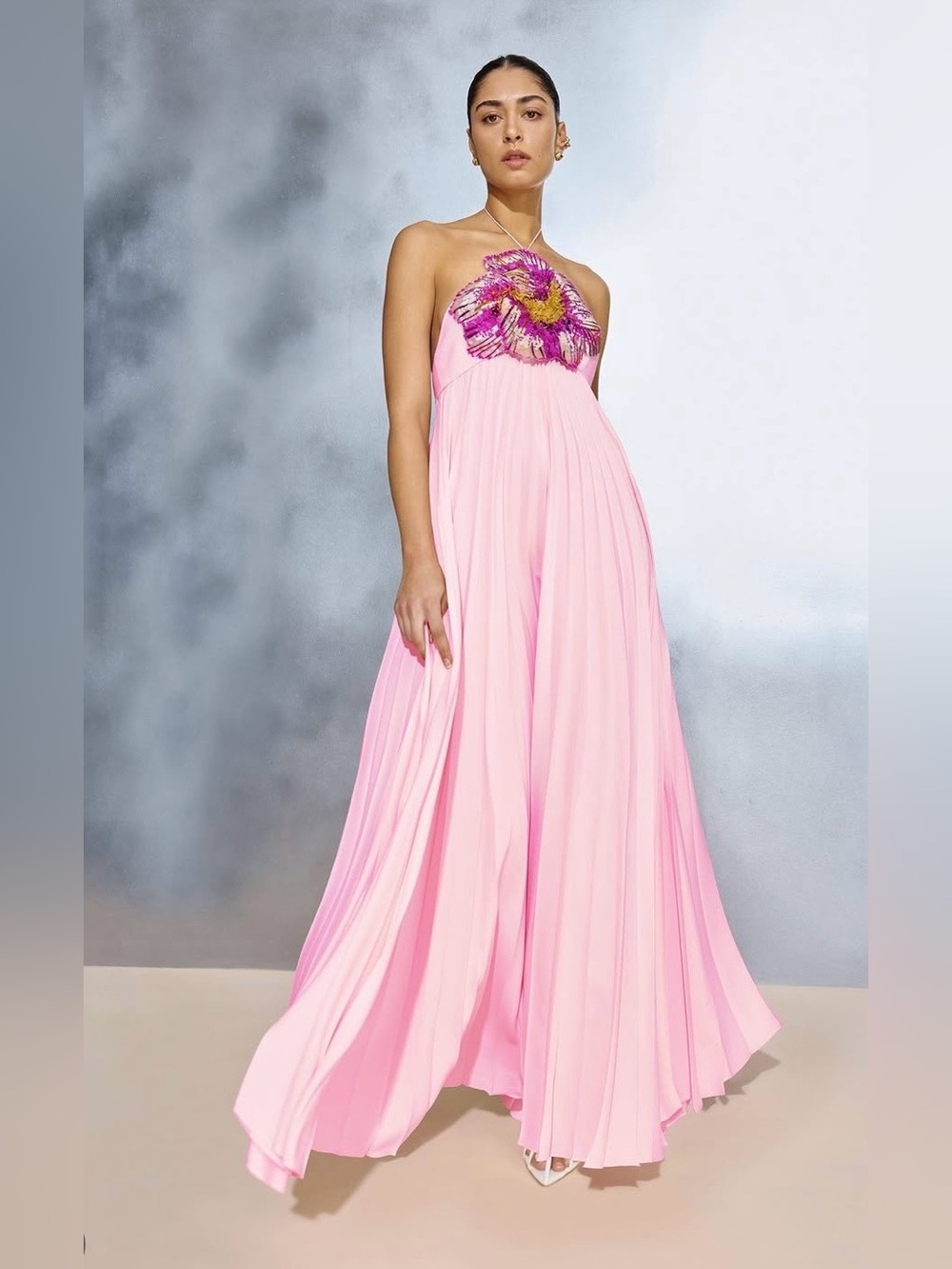 ACLER Brewood Sequined floral appliqué maxi dress. Size US2. Color Primrose